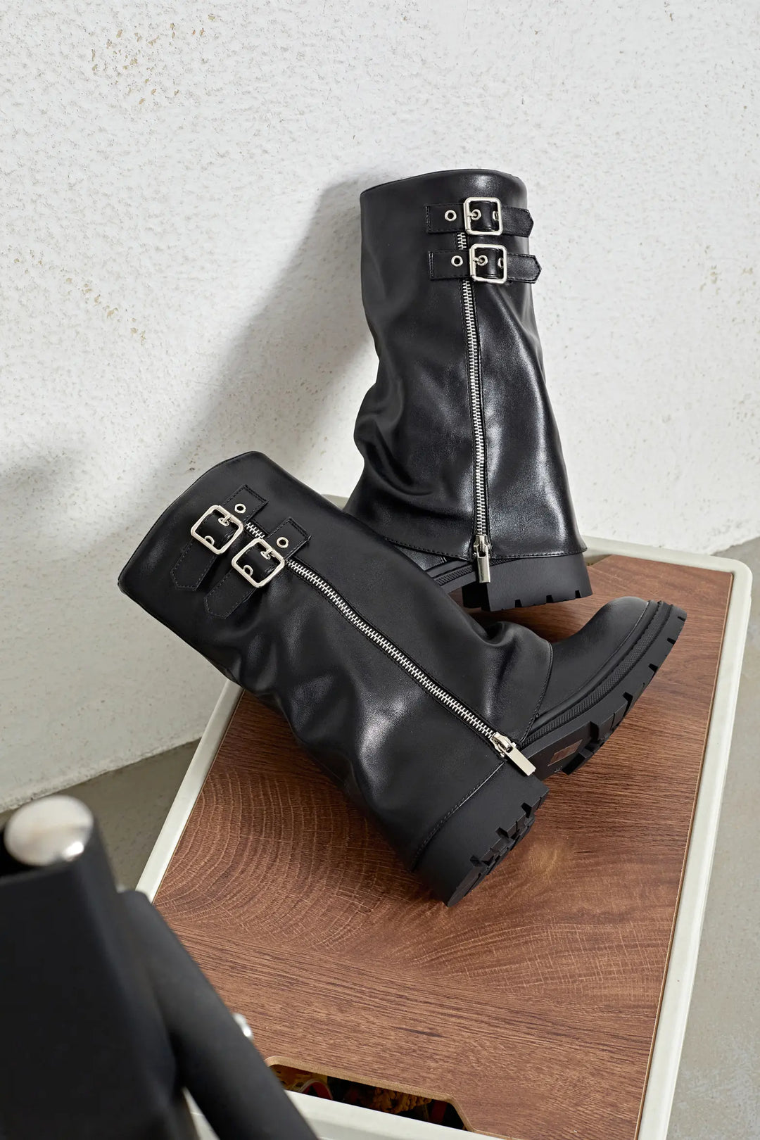 Roxy | High Zip Boots