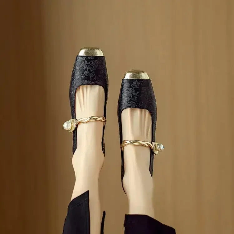 Livia | Leather Mary Janes