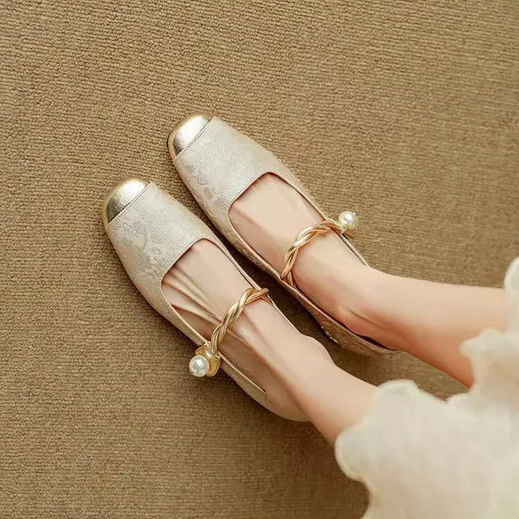 Livia | Leather Mary Janes